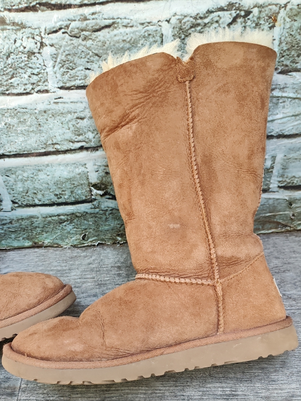 Ugg Tall Bailey Button Boots, Size 6 - Picture 7 of 11